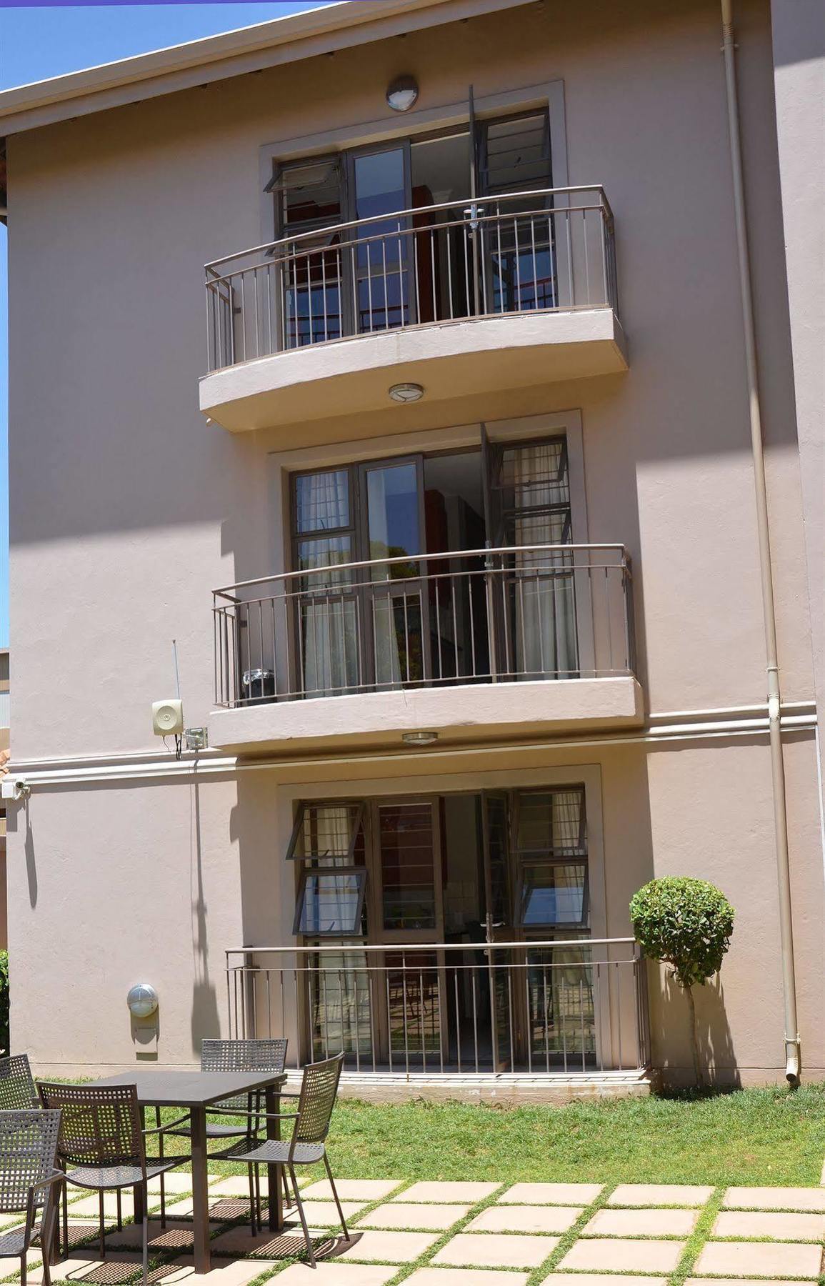 Faircity Grosvenor Gardens Pretoria-Noord Exterior foto